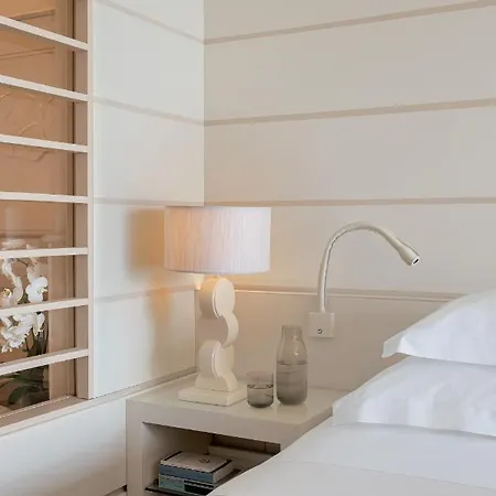 Отель Lefay & Di Garda