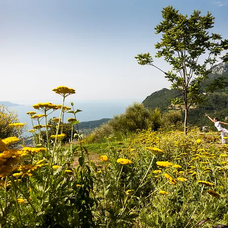 Отель Lefay & Di Garda