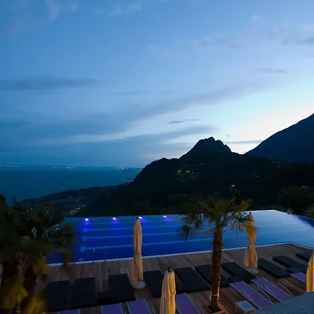 Готель Lefay & Di Garda 5*