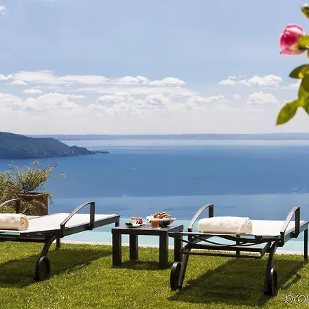 Готель Lefay & Di Garda